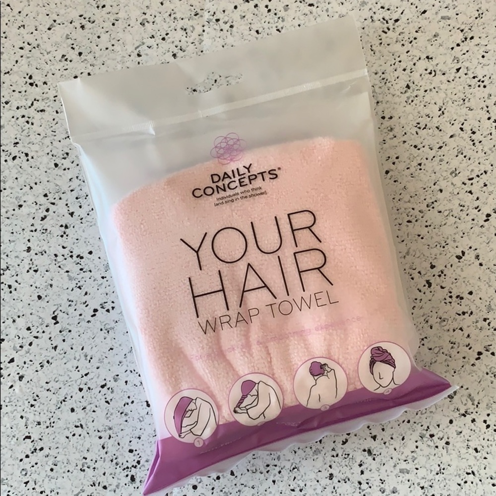 NWT Daily Concepts Your Hair Anti Frizz Wrap Towel